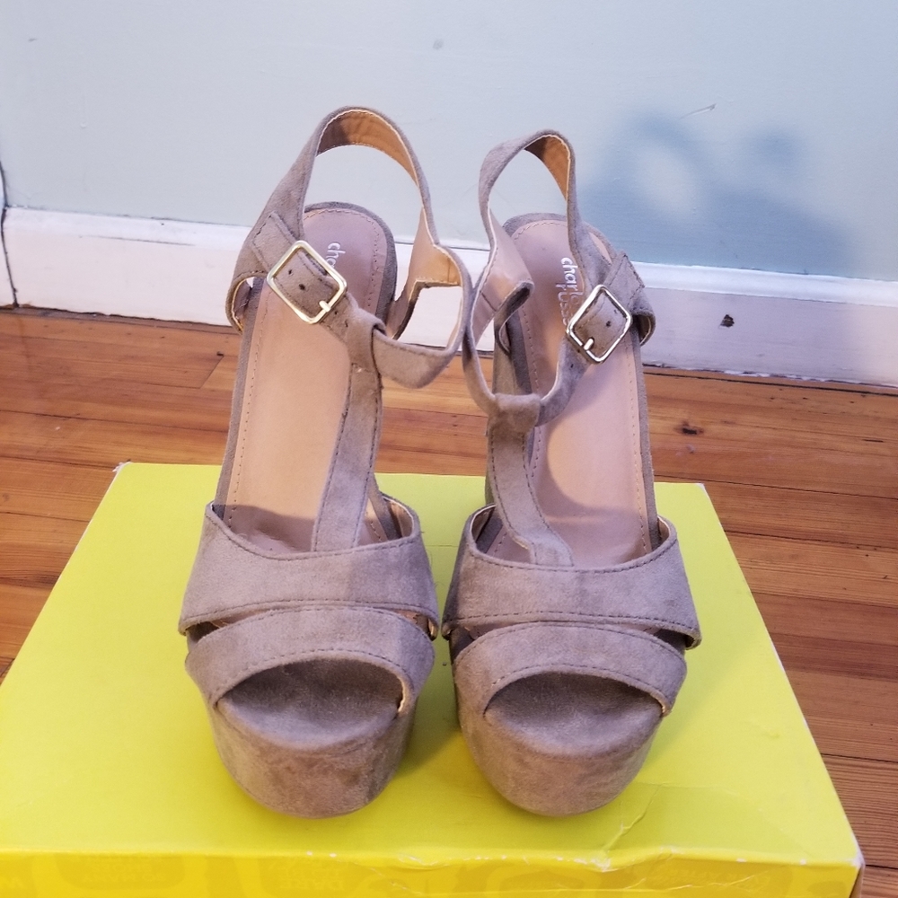 Charlotte Russe Wedges size 8